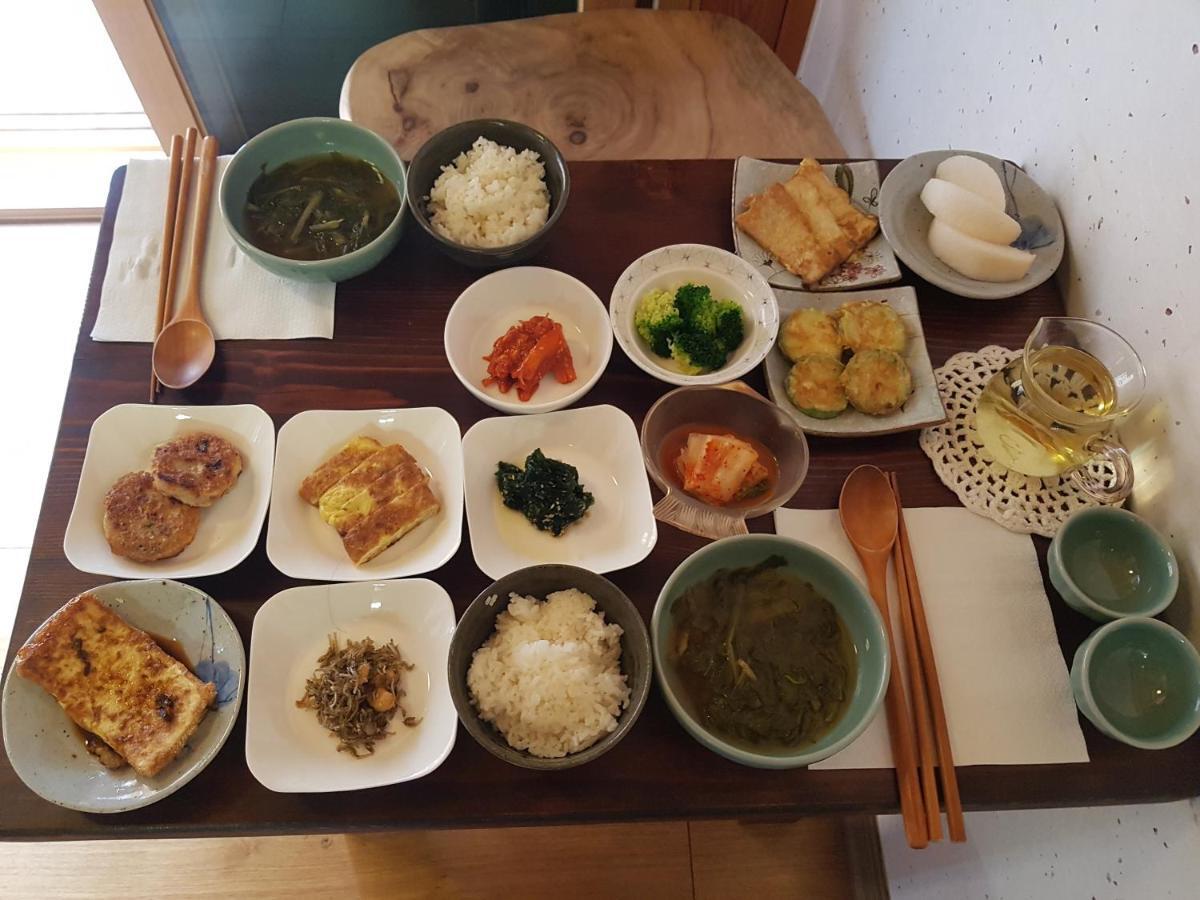 Siwoowadang Hotel Gyeongju Buitenkant foto