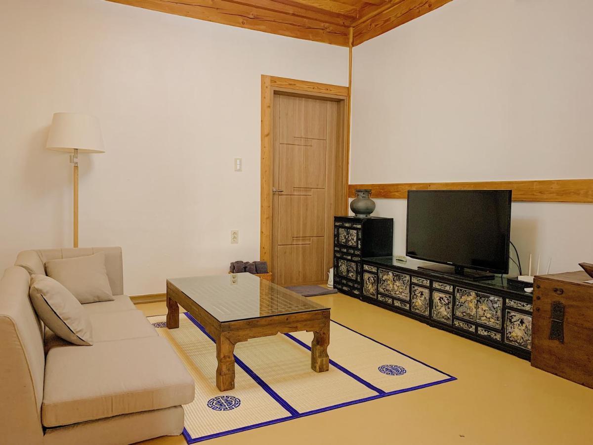 Siwoowadang Hotel Gyeongju Buitenkant foto